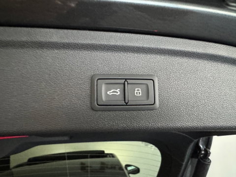 Audi RS3 Sportback 2.5 TFSI quattro Pano|HuD|B&O|FULL PPF|Keyless