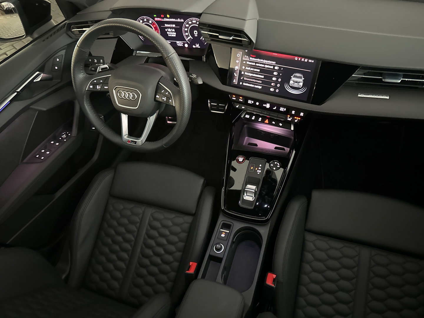 Audi RS3 Sportback 2.5 TFSI quattro Pano|HuD|B&O|FULL PPF|Keyless