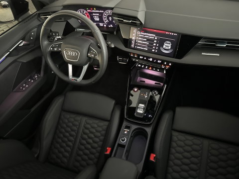Audi RS3 Sportback 2.5 TFSI quattro Pano|HuD|B&O|FULL PPF|Keyless