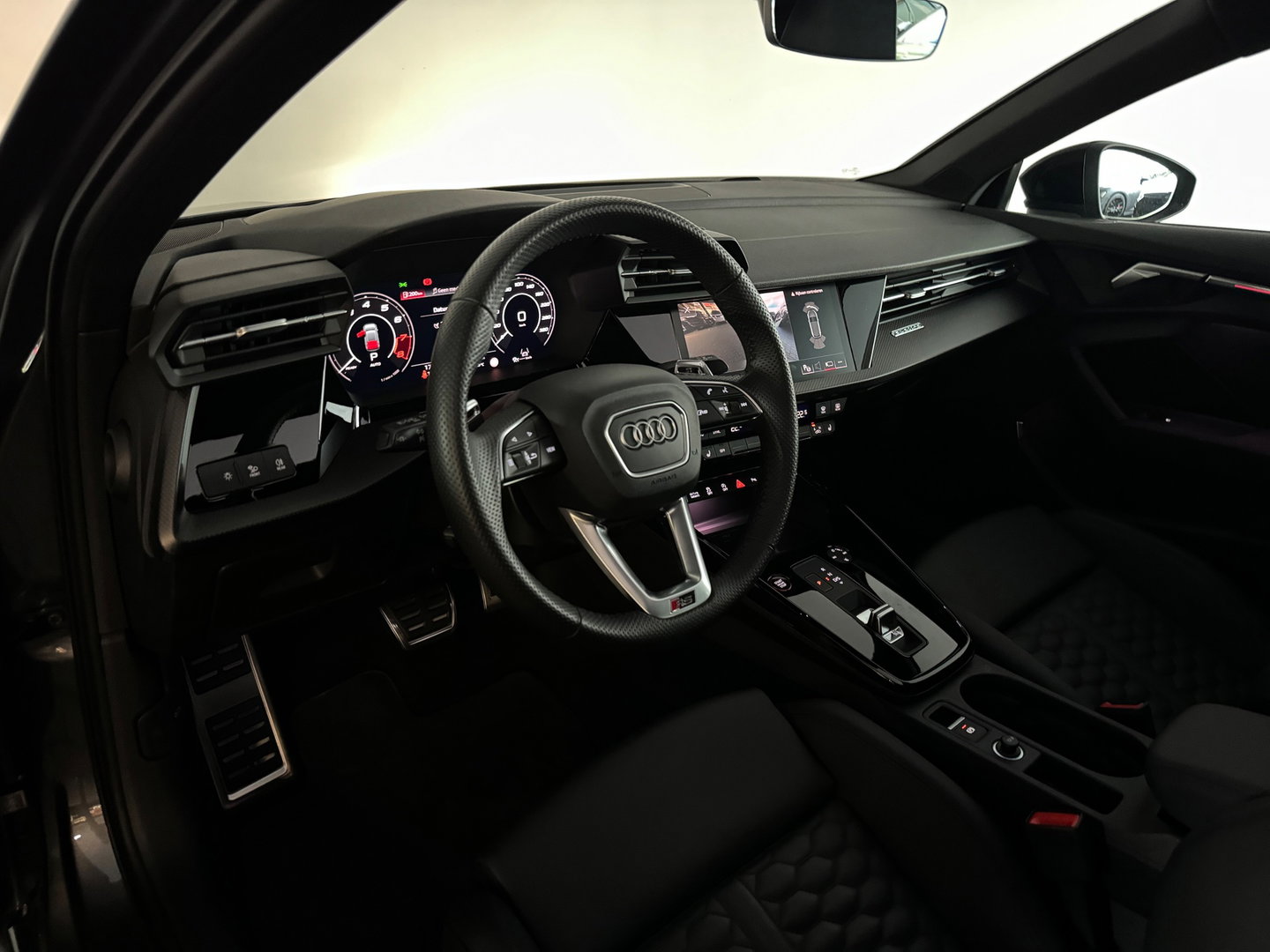 Audi RS3 Sportback 2.5 TFSI quattro Pano|HuD|B&O|FULL PPF|Keyless