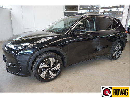Geely E5
