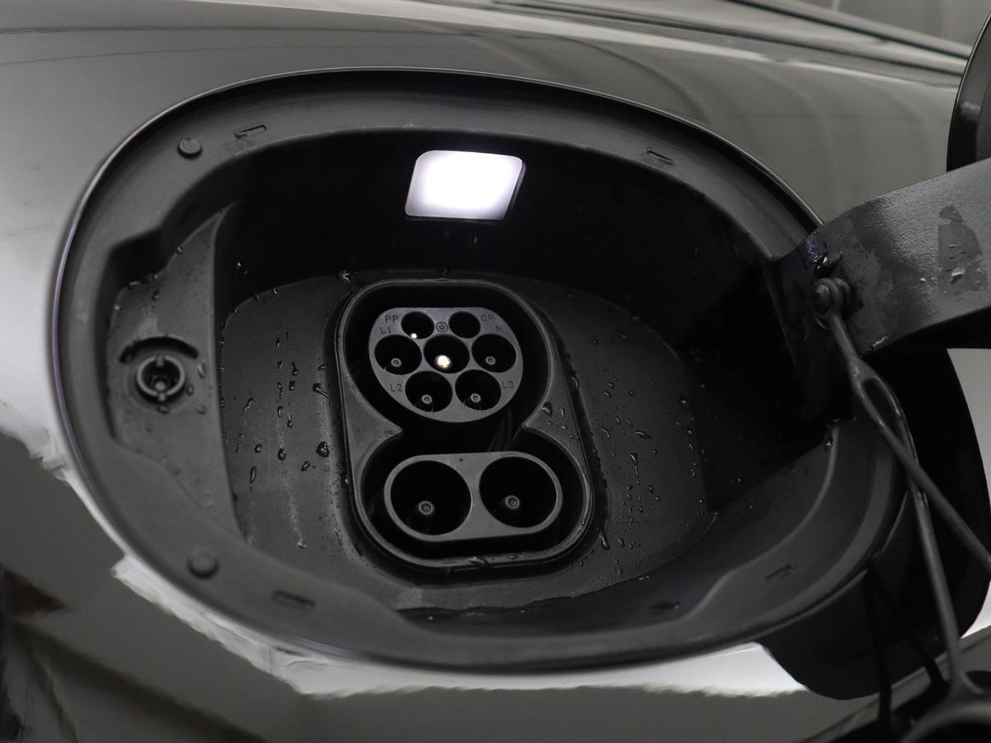 BYD Seal Design RWD 82.5 kW | SOH 95,9% | Panoramadak | Stoelventilatie | 360 Camera | Leder | Dynaudio | Adaptive cruise | Sfeerverlichting | Elektrische stoelen | Carplay | Full LED | Origineel NL