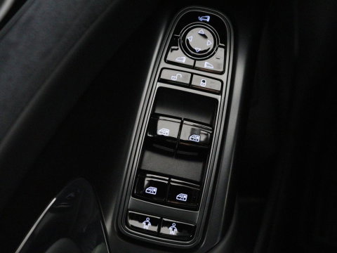 BYD Seal Design RWD 82.5 kW | SOH 95,9% | Panoramadak | Stoelventilatie | 360 Camera | Leder | Dynaudio | Adaptive cruise | Sfeerverlichting | Elektrische stoelen | Carplay | Full LED | Origineel NL