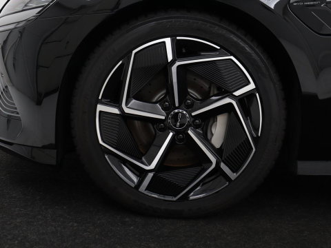 BYD Seal Design RWD 82.5 kW | SOH 95,9% | Panoramadak | Stoelventilatie | 360 Camera | Leder | Dynaudio | Adaptive cruise | Sfeerverlichting | Elektrische stoelen | Carplay | Full LED | Origineel NL