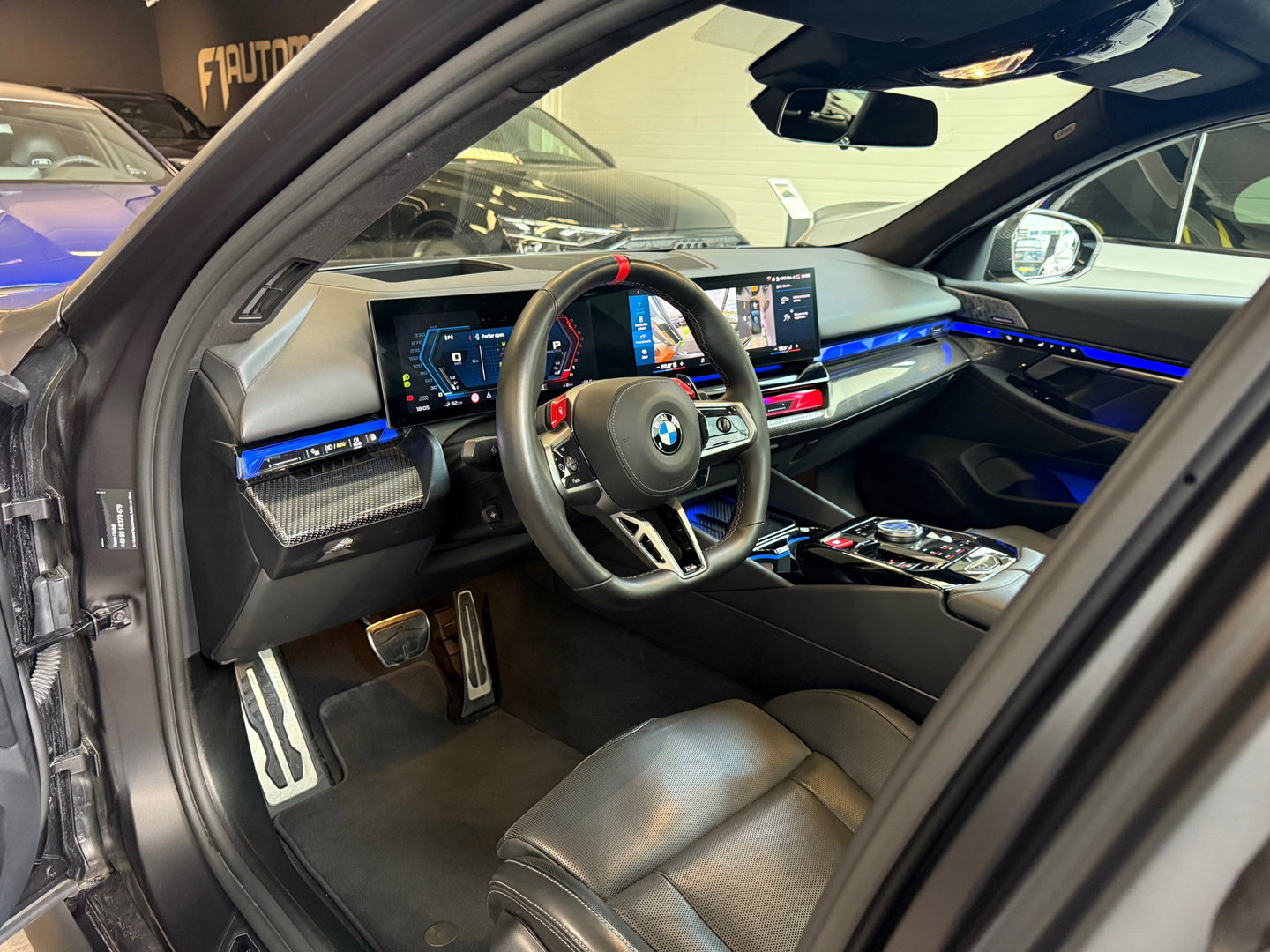 BMW 5 Serie Touring M5 BTW|Pano|Keramisch|Carbon|B&W|M Drive