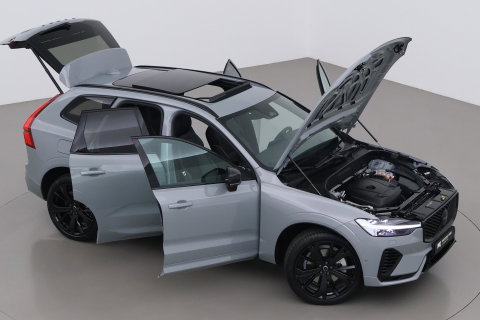 Volvo XC60 T6 Plus Black Edition | Harman/Kardon | Pilot Assist | Panoramadak | 360° Camera | Head-Up | Stoel+Stuurverwarming | 21 Inch