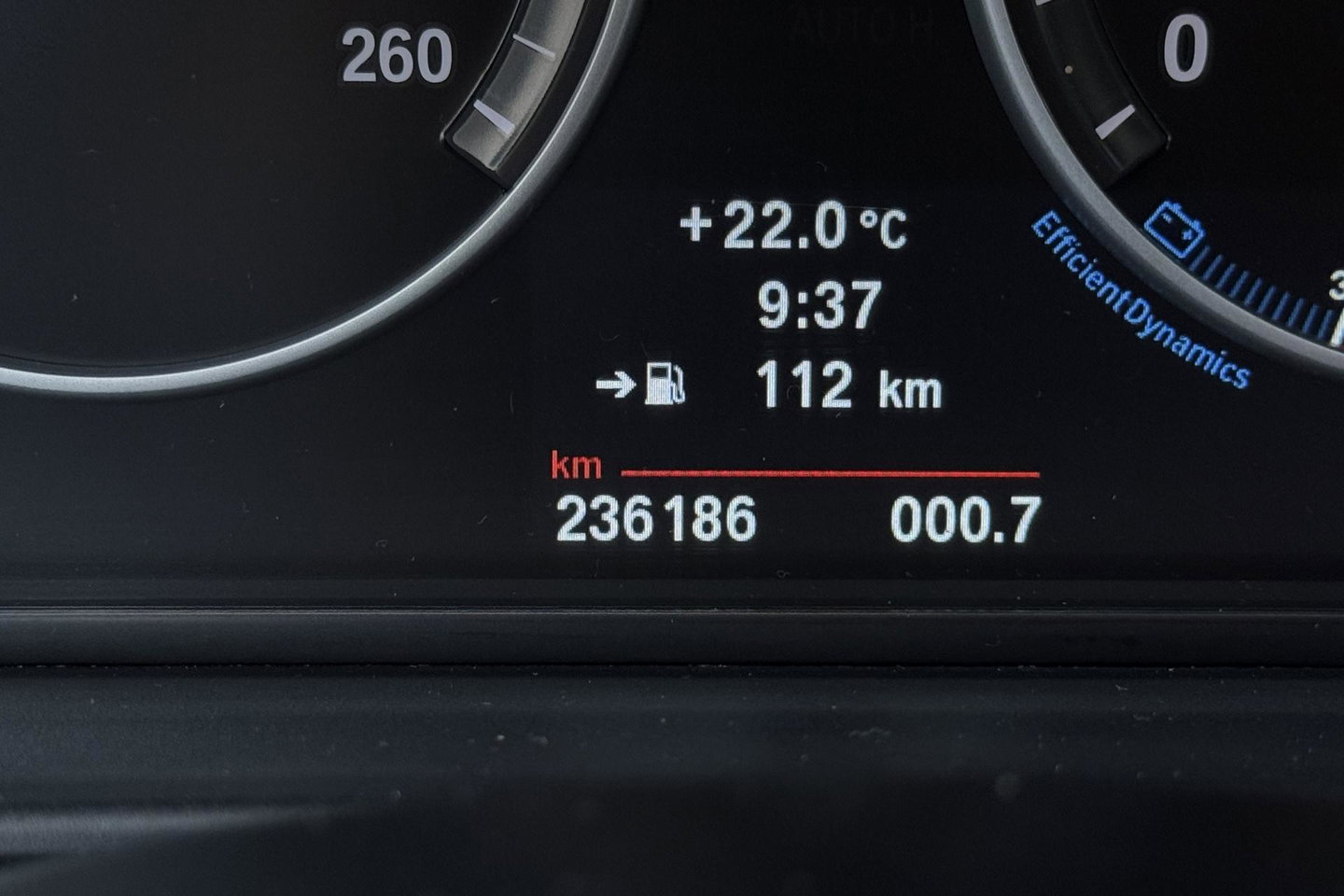 BMW 5 Serie Touring 530i Upgrade Edition | Panoramadak | Leder | Navigatie | Comfortstoelen+Memory | Stoelverwarming | Xenon | Getint Glas