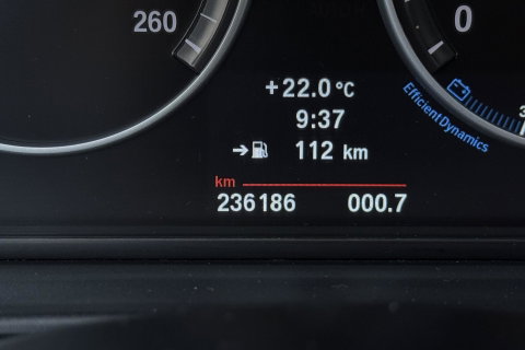 BMW 5 Serie Touring 530i Upgrade Edition | Panoramadak | Leder | Navigatie | Comfortstoelen+Memory | Stoelverwarming | Xenon | Getint Glas