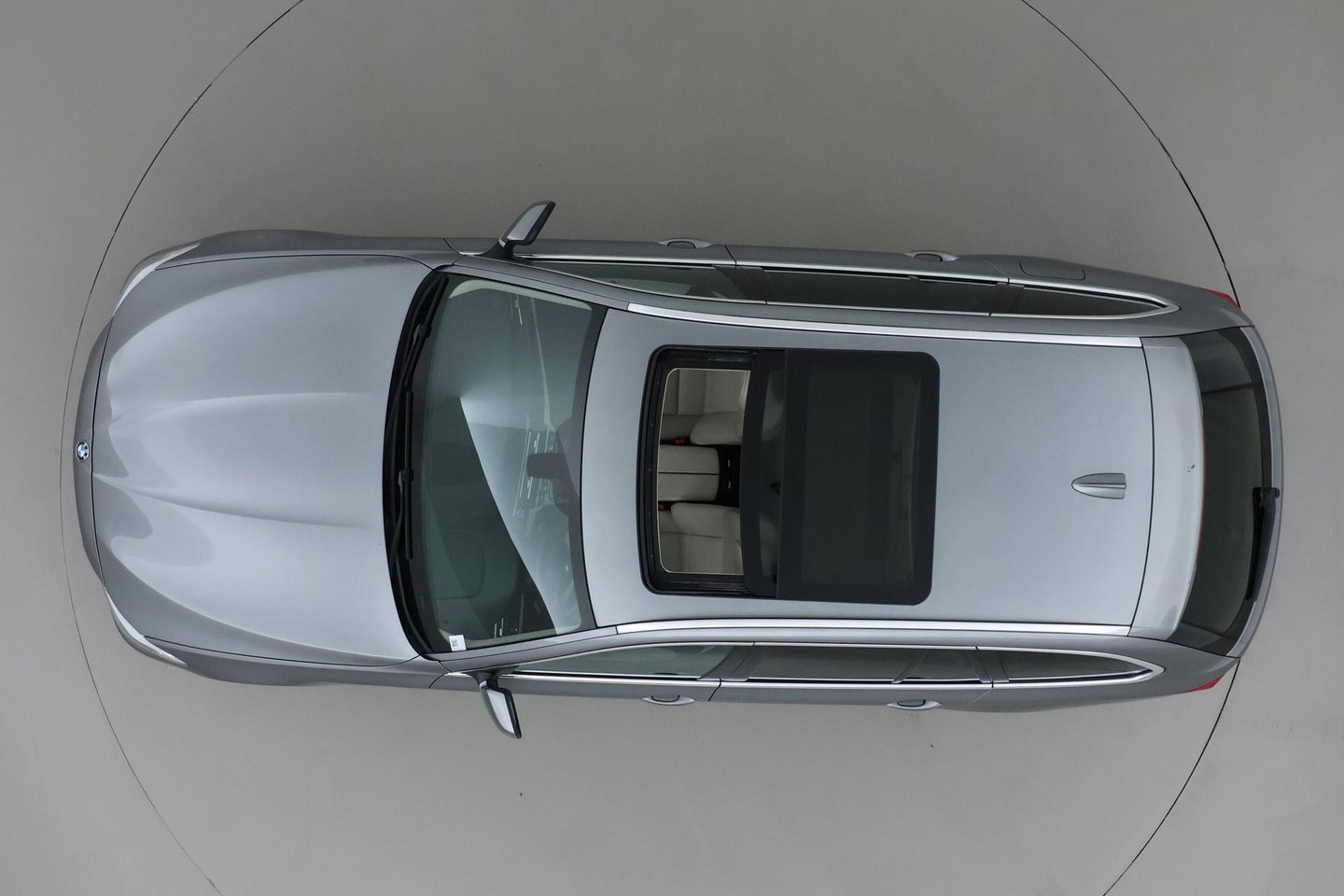 BMW 5 Serie Touring 530i Upgrade Edition | Panoramadak | Leder | Navigatie | Comfortstoelen+Memory | Stoelverwarming | Xenon | Getint Glas