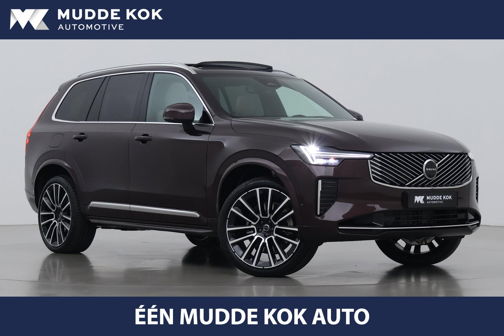Volvo XC90 T8 Ultra Bright | Bowers&Wilkins | Luchtvering | Panoramadak | 360° Camera | Trekhaak | Massage | Head-Up | 22 Inch