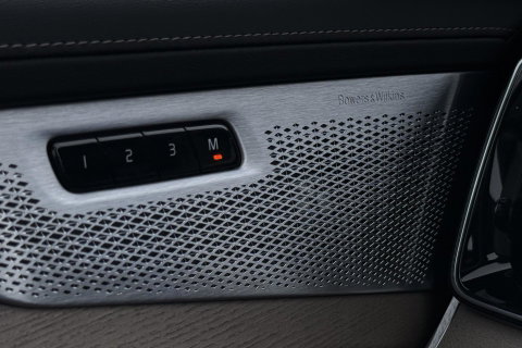 Volvo XC90 T8 Ultra Bright | Bowers&Wilkins | Luchtvering | Panoramadak | 360° Camera | Trekhaak | Massage | Head-Up | 22 Inch