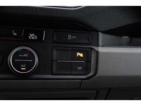 MAN TGE 3.180 35 2.0 L3H3 Black Edition Full Options! Adaptieve Cruise, Camera, Carplay, LED, 2 x Schuifdeur, Leder, Clima, Stoelverwarming, Automaat, 177pk, Uniek!