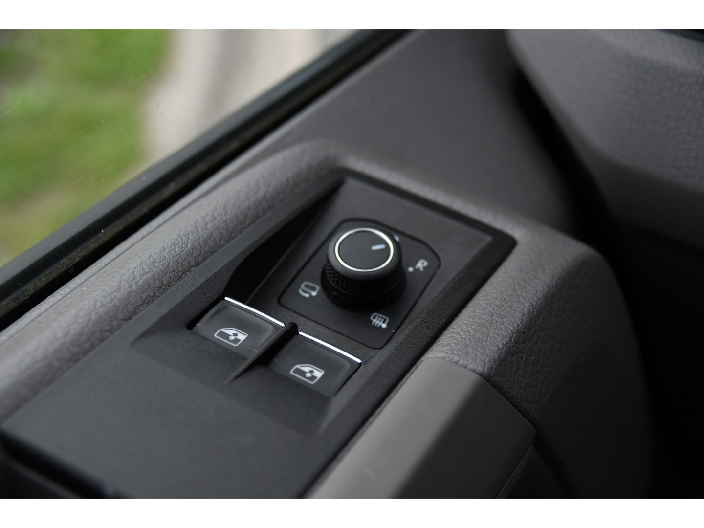 MAN TGE 3.180 35 2.0 L3H3 Black Edition Full Options! Adaptieve Cruise, Camera, Carplay, LED, 2 x Schuifdeur, Leder, Clima, Stoelverwarming, Automaat, 177pk, Uniek!