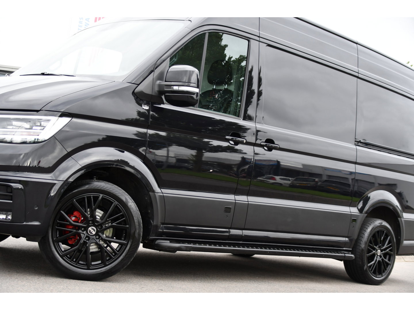 MAN TGE 3.180 35 2.0 L3H3 Black Edition Full Options! Adaptieve Cruise, Camera, Carplay, LED, 2 x Schuifdeur, Leder, Clima, Stoelverwarming, Automaat, 177pk, Uniek!