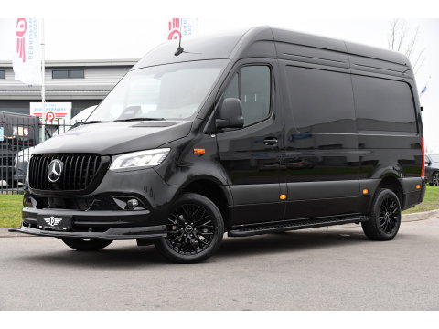 Mercedes-Benz Sprinter 317 1.9 CDI L2H2 RWD AMG Black Edition FACELIFT! Camera, Cruise, Carplay, LED, Multimedia, 170pk, NAVI, Automaat, Uniek!
