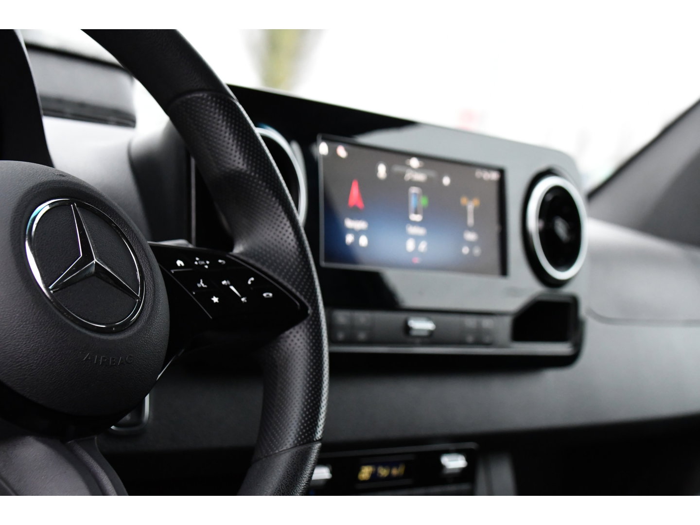 Mercedes-Benz Sprinter 317 1.9 CDI L2H2 RWD AMG Black Edition FACELIFT! Camera, Cruise, Carplay, LED, Multimedia, 170pk, NAVI, Automaat, Uniek!