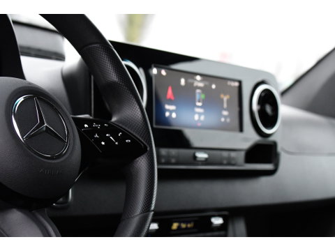 Mercedes-Benz Sprinter 317 1.9 CDI L2H2 RWD AMG Black Edition FACELIFT! Camera, Cruise, Carplay, LED, Multimedia, 170pk, NAVI, Automaat, Uniek!