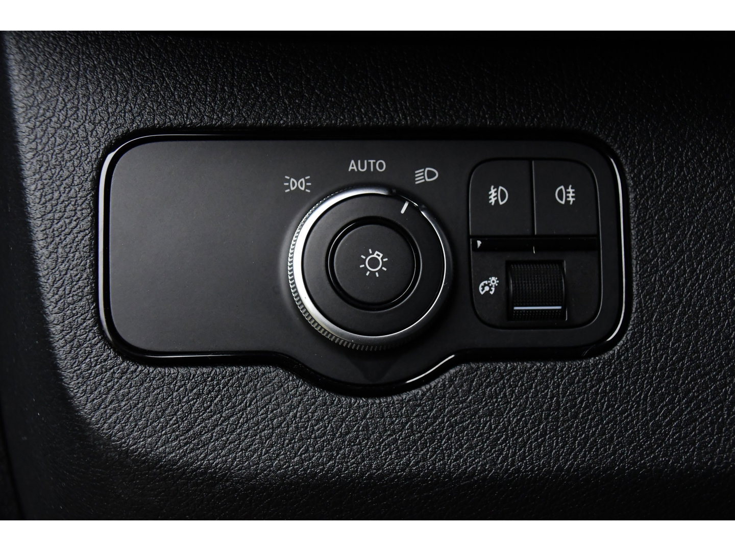 Mercedes-Benz Sprinter 317 1.9 CDI L2H2 RWD AMG Black Edition FACELIFT! Camera, Cruise, Carplay, LED, Multimedia, 170pk, NAVI, Automaat, Uniek!