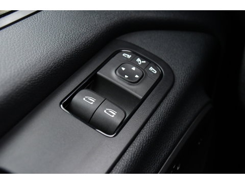Mercedes-Benz Sprinter 317 1.9 CDI L2H2 RWD AMG Black Edition FACELIFT! Camera, Cruise, Carplay, LED, Multimedia, 170pk, NAVI, Automaat, Uniek!