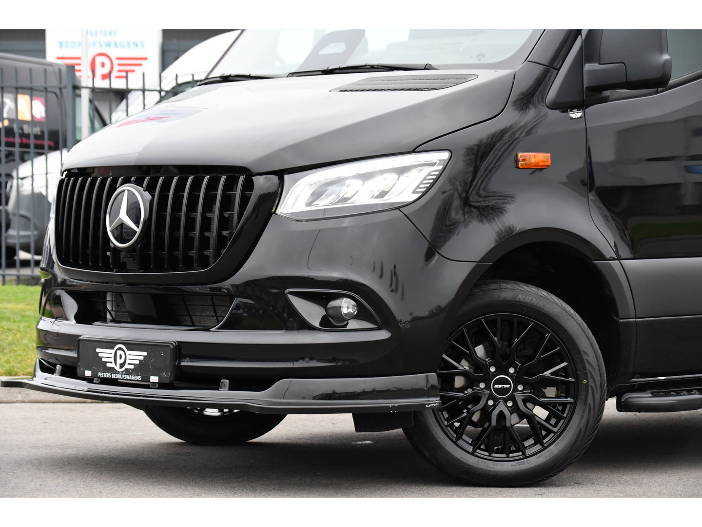 Mercedes-Benz Sprinter 317 1.9 CDI L2H2 RWD AMG Black Edition FACELIFT! Camera, Cruise, Carplay, LED, Multimedia, 170pk, NAVI, Automaat, Uniek!