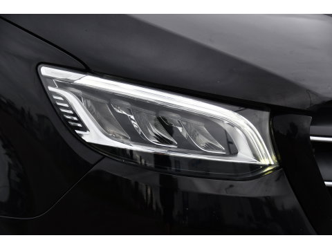 Mercedes-Benz Sprinter 319 V6 3.0 CDI L3H2 Black Edition Adaptieve Cruise, 360 Camera, Carplay, LED, Voorruit verwarming, Automaat, 10,5'' Mbux, NAVI, 2 x Geveerde stoel, Uniek!