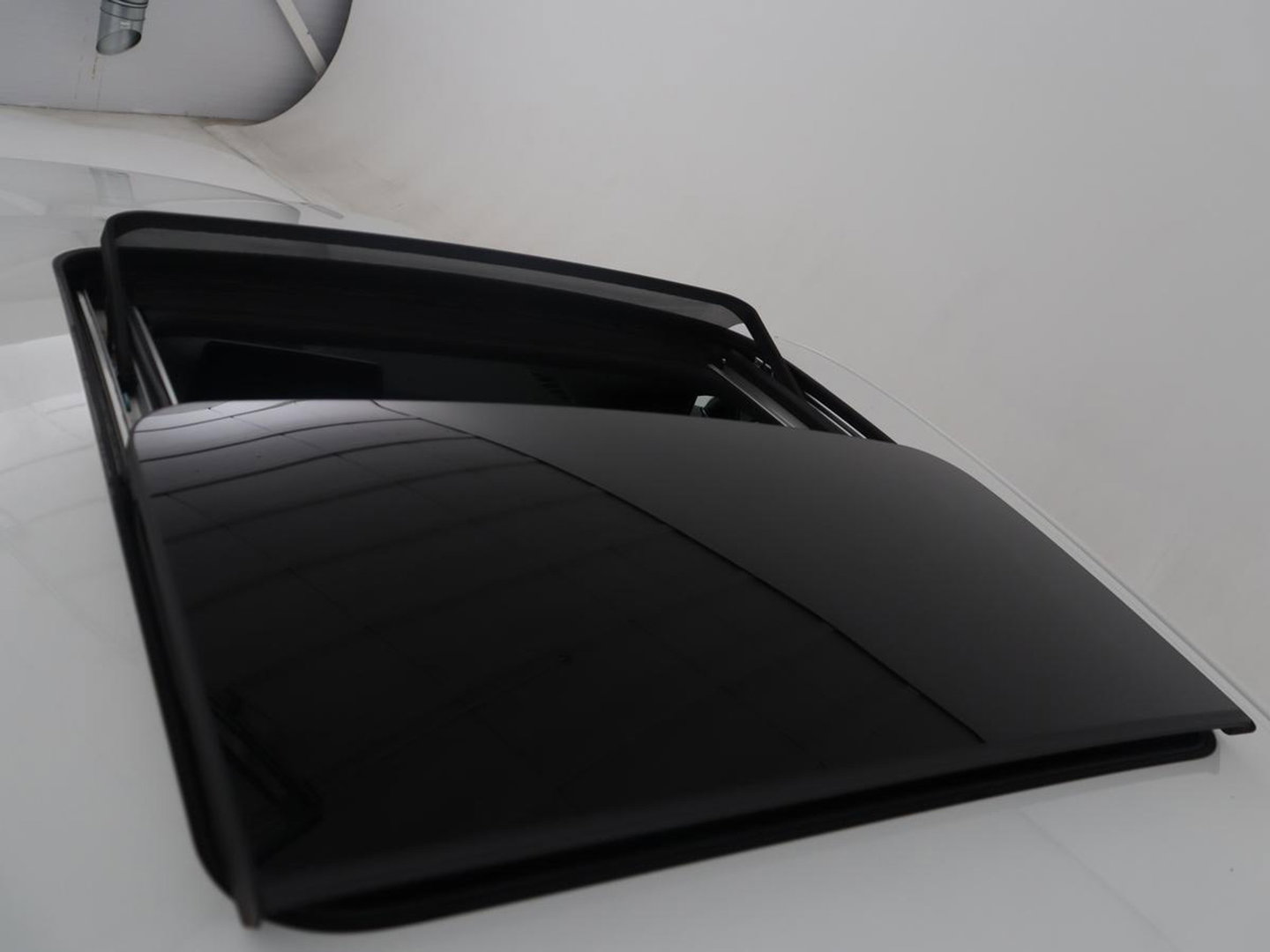 BMW X2 xDrive25e High Executive | Pano-Dak | Stoelverwarming | LED | Navigatie |