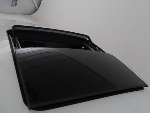 BMW X2 xDrive25e High Executive | Pano-Dak | Stoelverwarming | LED | Navigatie |