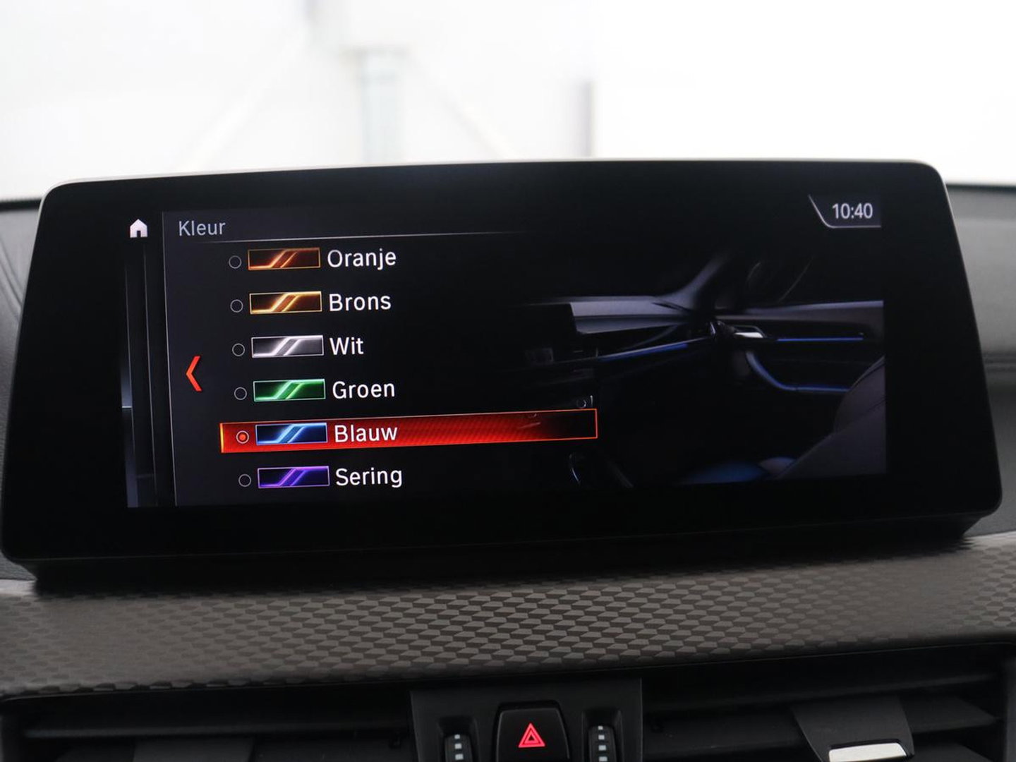 BMW X2 xDrive25e High Executive | Pano-Dak | Stoelverwarming | LED | Navigatie |