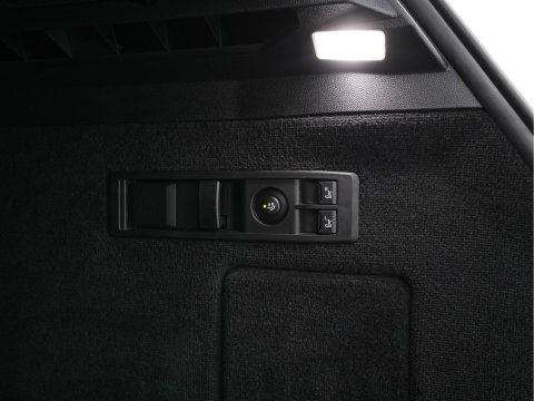 BMW iX xDrive40 High Executive 77 kWh AWD [ 3-Fase-11kW ] {SoH-100%} (INCL-BTW) *LEATHER | TOPVIEW | FULL-LED | MEMORY-PACK | HARMAN/KARDON | BLINDSPOT | WIDESCREEN-COCKPIT | HEATED-COMFORTSEATS | DAB | AMBIENTLIGHT | NAVI-FULLMAP | TOWBAR | HEAD-UP | 21''ALU*