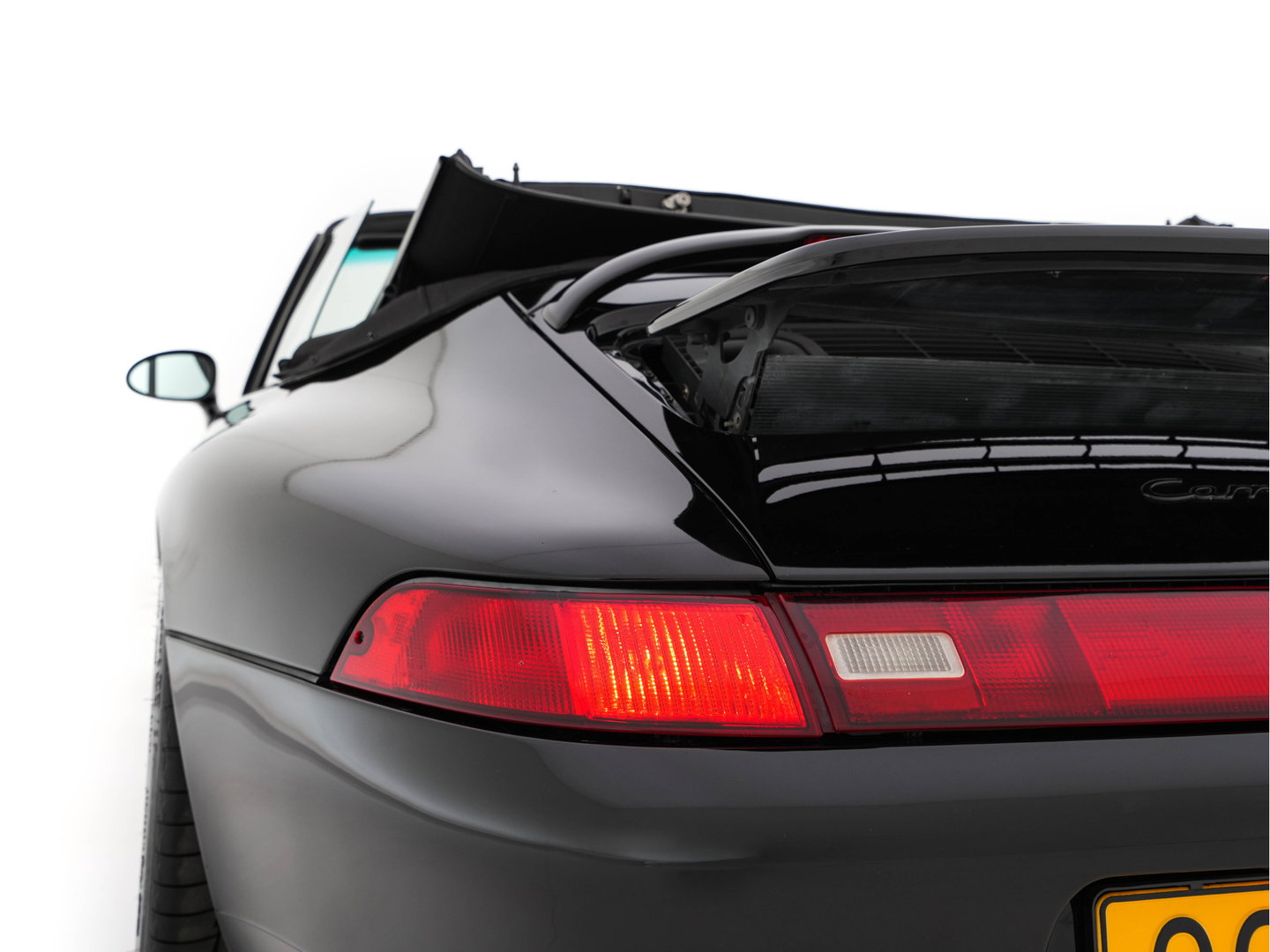 Porsche 911 Cabrio 993 Carrera Aut. *CABRIO | LEATHER | TIPTRONIC | AIRCO | CRUISE | SHIFTPADDLES | ALU-WHEELS | PORSCHE-RADIO/CD | LITRONIC-XENON*
