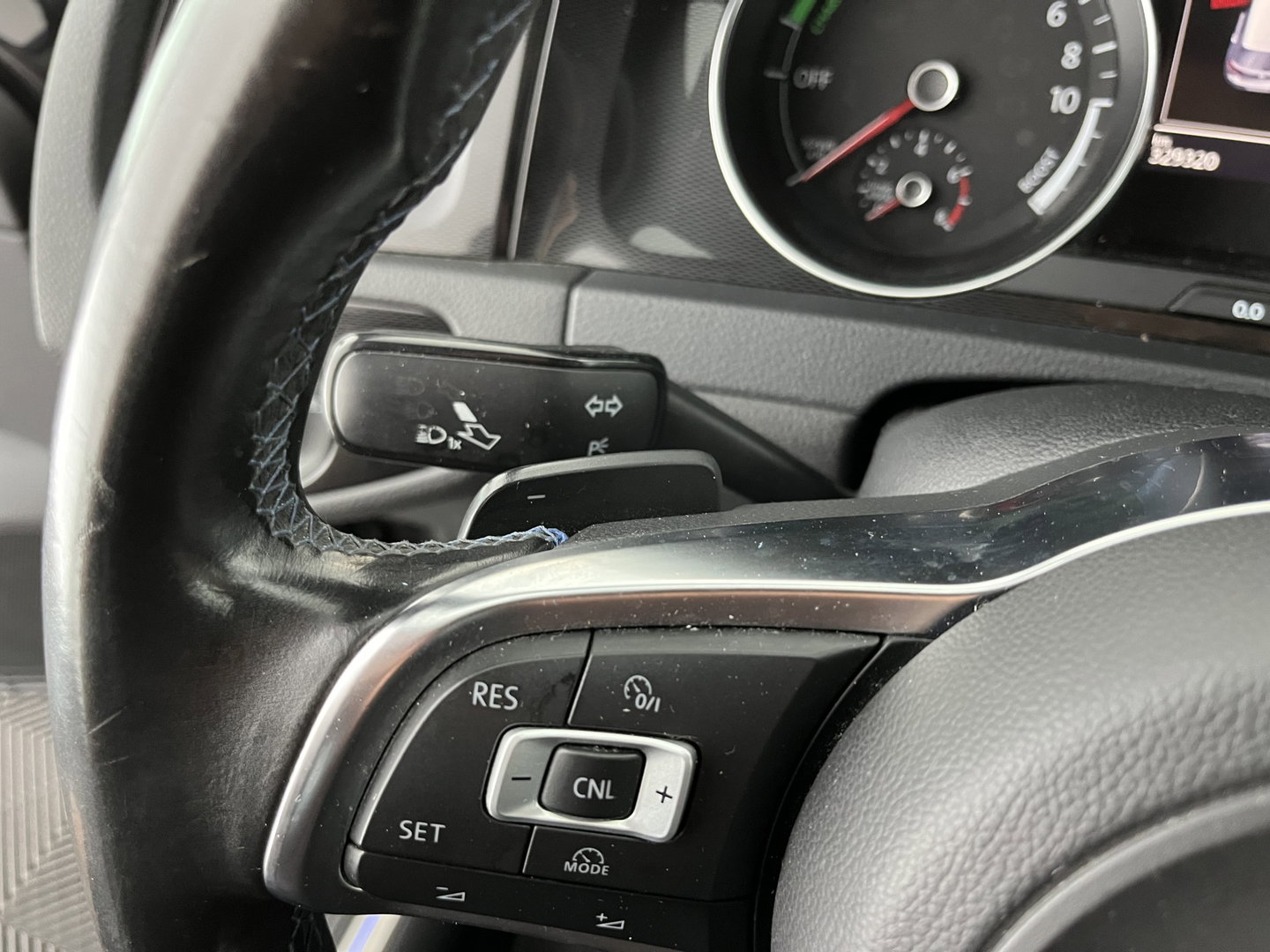 Volkswagen Golf 1.4 TSI GTE (Plug-In) Aut. *FULL-LED | NAVI-FULLMAP | SPORTSEATS | DAB+ | ECC | CRUISE | PRIVACY-GLASS | PARKPILOT | SHIFTPADDLES | AMBIENT-LIGHT | 16" ALU*