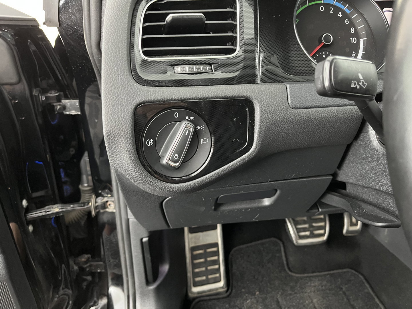 Volkswagen Golf 1.4 TSI GTE (Plug-In) Aut. *FULL-LED | NAVI-FULLMAP | SPORTSEATS | DAB+ | ECC | CRUISE | PRIVACY-GLASS | PARKPILOT | SHIFTPADDLES | AMBIENT-LIGHT | 16" ALU*