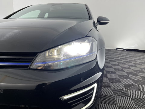 Volkswagen Golf 1.4 TSI GTE (Plug-In) Aut. *FULL-LED | NAVI-FULLMAP | SPORTSEATS | DAB+ | ECC | CRUISE | PRIVACY-GLASS | PARKPILOT | SHIFTPADDLES | AMBIENT-LIGHT | 16" ALU*