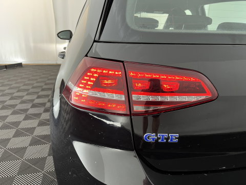 Volkswagen Golf 1.4 TSI GTE (Plug-In) Aut. *FULL-LED | NAVI-FULLMAP | SPORTSEATS | DAB+ | ECC | CRUISE | PRIVACY-GLASS | PARKPILOT | SHIFTPADDLES | AMBIENT-LIGHT | 16" ALU*