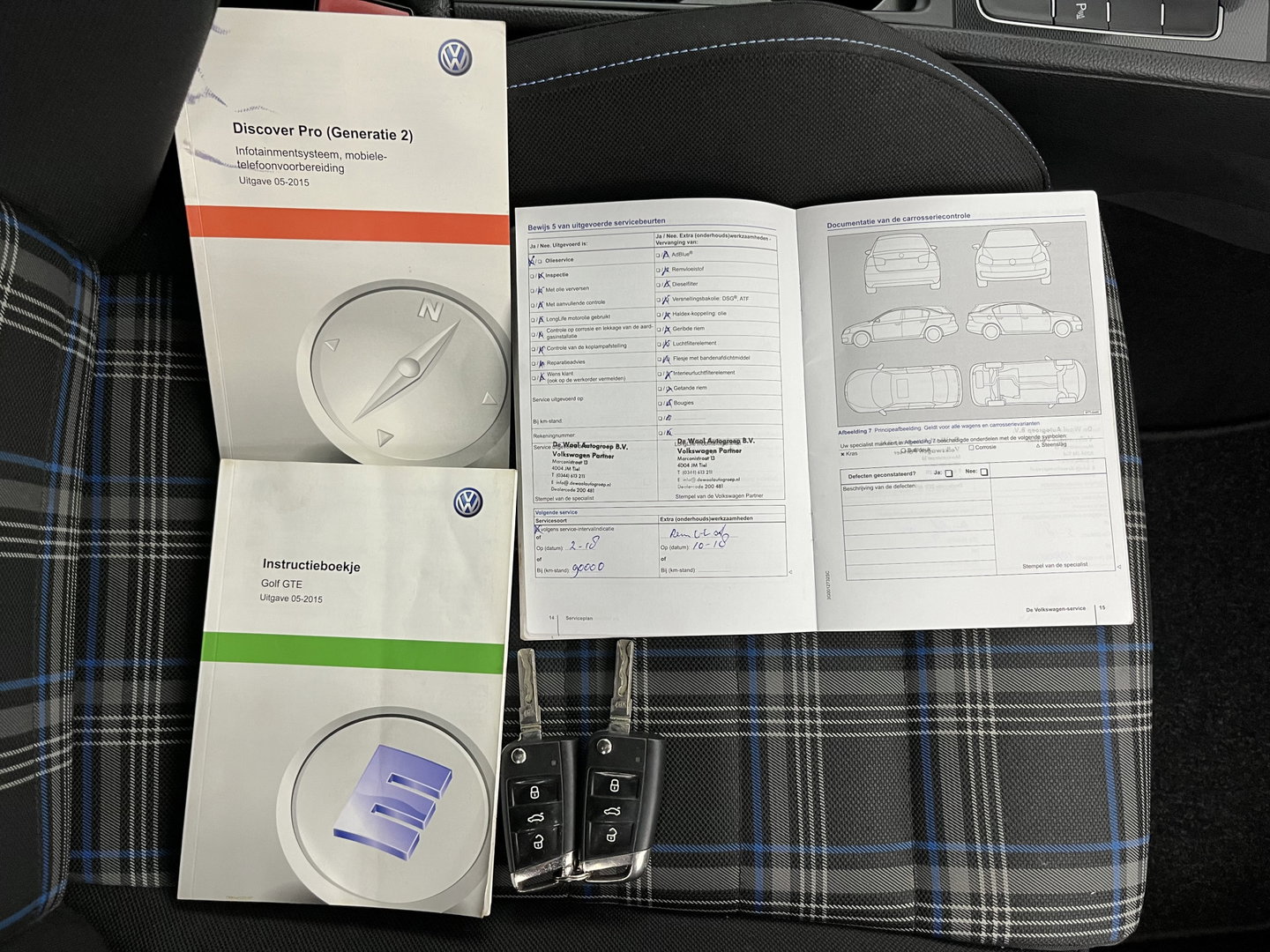 Volkswagen Golf 1.4 TSI GTE (Plug-In) Aut. *FULL-LED | NAVI-FULLMAP | SPORTSEATS | DAB+ | ECC | CRUISE | PRIVACY-GLASS | PARKPILOT | SHIFTPADDLES | AMBIENT-LIGHT | 16" ALU*