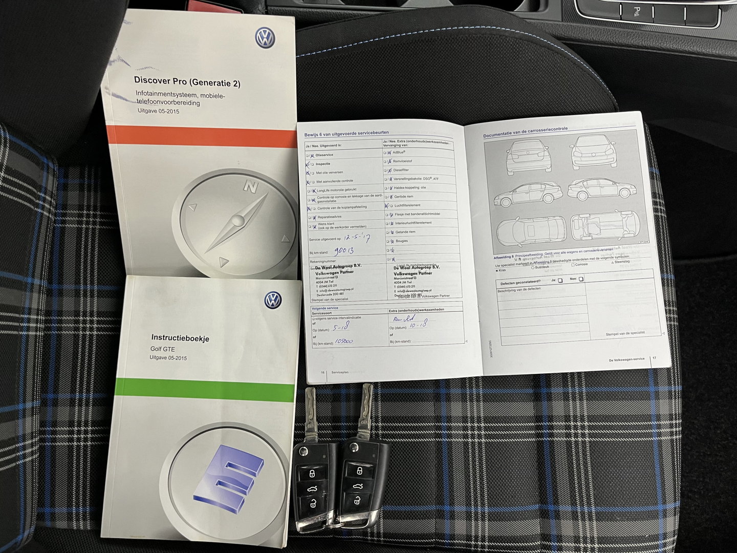 Volkswagen Golf 1.4 TSI GTE (Plug-In) Aut. *FULL-LED | NAVI-FULLMAP | SPORTSEATS | DAB+ | ECC | CRUISE | PRIVACY-GLASS | PARKPILOT | SHIFTPADDLES | AMBIENT-LIGHT | 16" ALU*