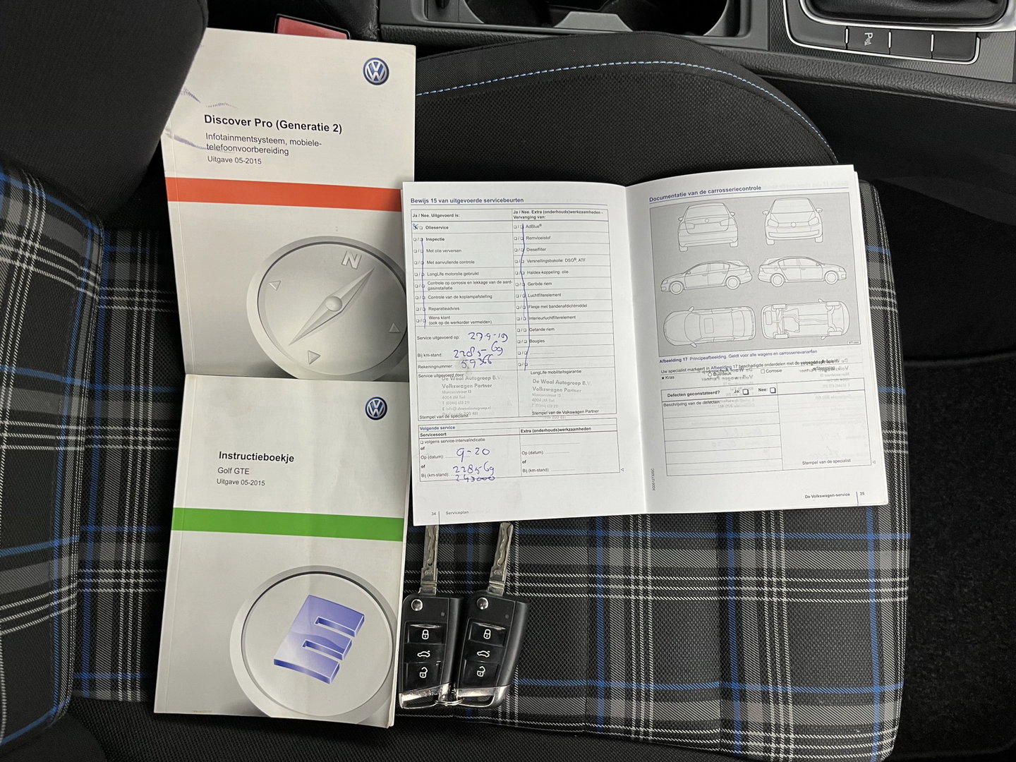 Volkswagen Golf 1.4 TSI GTE (Plug-In) Aut. *FULL-LED | NAVI-FULLMAP | SPORTSEATS | DAB+ | ECC | CRUISE | PRIVACY-GLASS | PARKPILOT | SHIFTPADDLES | AMBIENT-LIGHT | 16" ALU*