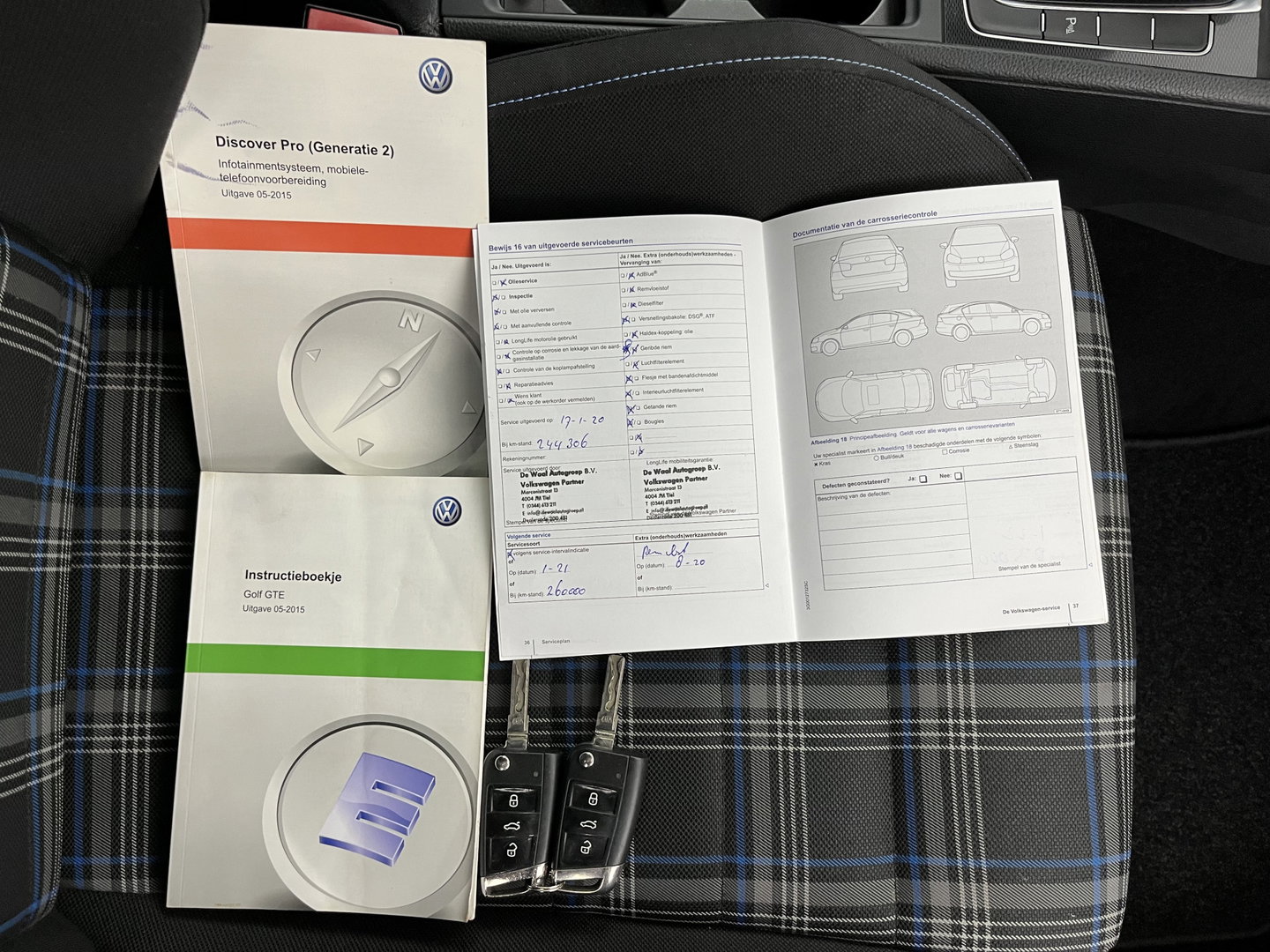 Volkswagen Golf 1.4 TSI GTE (Plug-In) Aut. *FULL-LED | NAVI-FULLMAP | SPORTSEATS | DAB+ | ECC | CRUISE | PRIVACY-GLASS | PARKPILOT | SHIFTPADDLES | AMBIENT-LIGHT | 16" ALU*