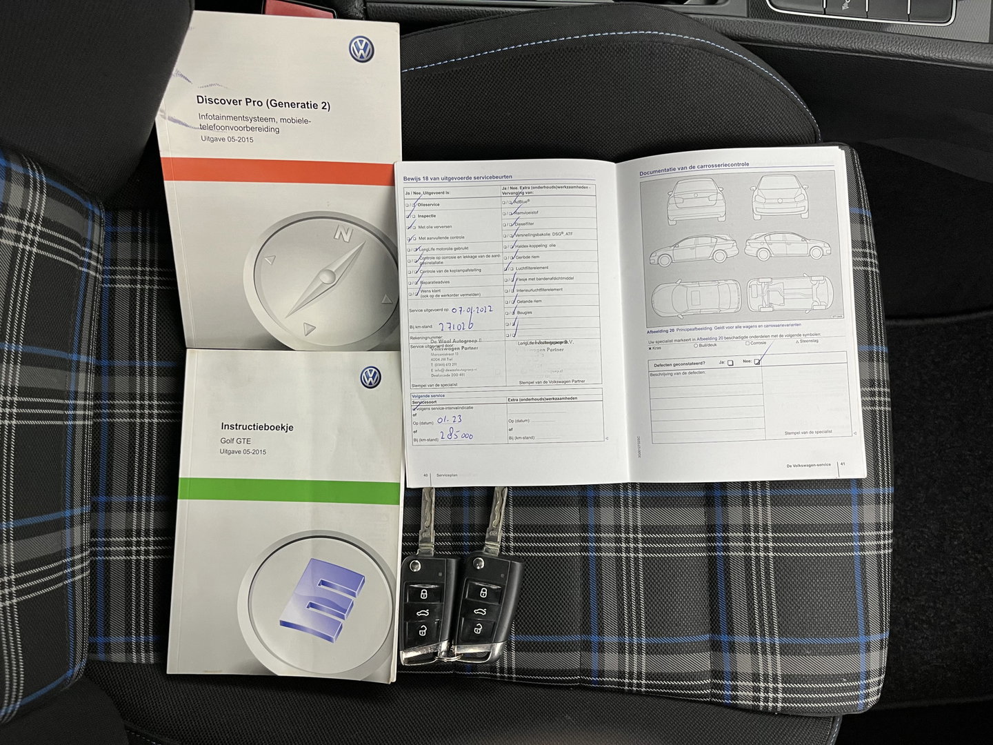 Volkswagen Golf 1.4 TSI GTE (Plug-In) Aut. *FULL-LED | NAVI-FULLMAP | SPORTSEATS | DAB+ | ECC | CRUISE | PRIVACY-GLASS | PARKPILOT | SHIFTPADDLES | AMBIENT-LIGHT | 16" ALU*