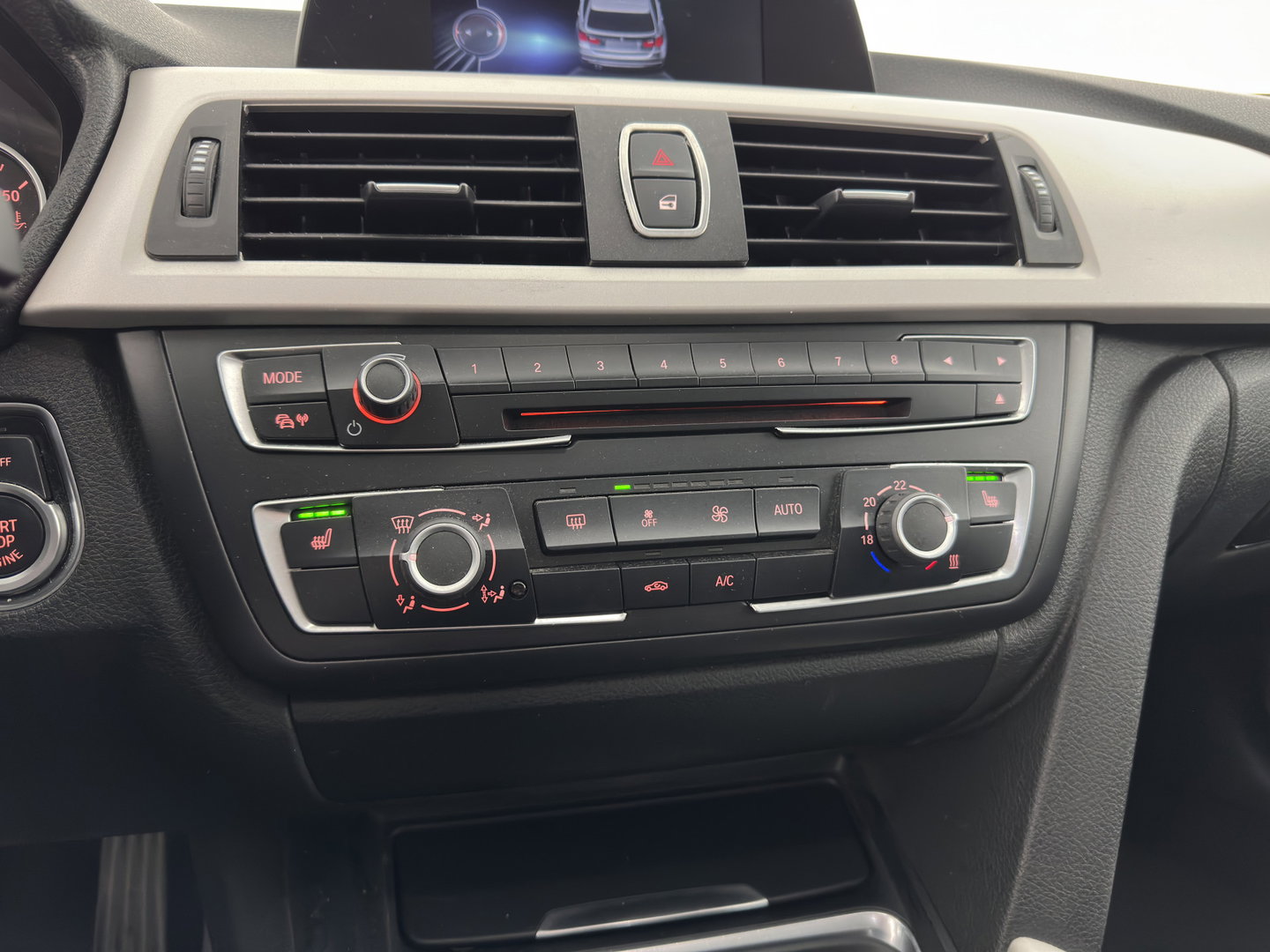 BMW 3 Serie Touring 316d High Executive *FULL-LEATHER | NAVI-FULLMAP | HEATED-COMFORTSEATS | AIRCO | CRUISE | PDC | 17''ALU*