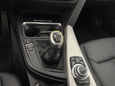 BMW 3 Serie Touring 316d High Executive *FULL-LEATHER | NAVI-FULLMAP | HEATED-COMFORTSEATS | AIRCO | CRUISE | PDC | 17''ALU*