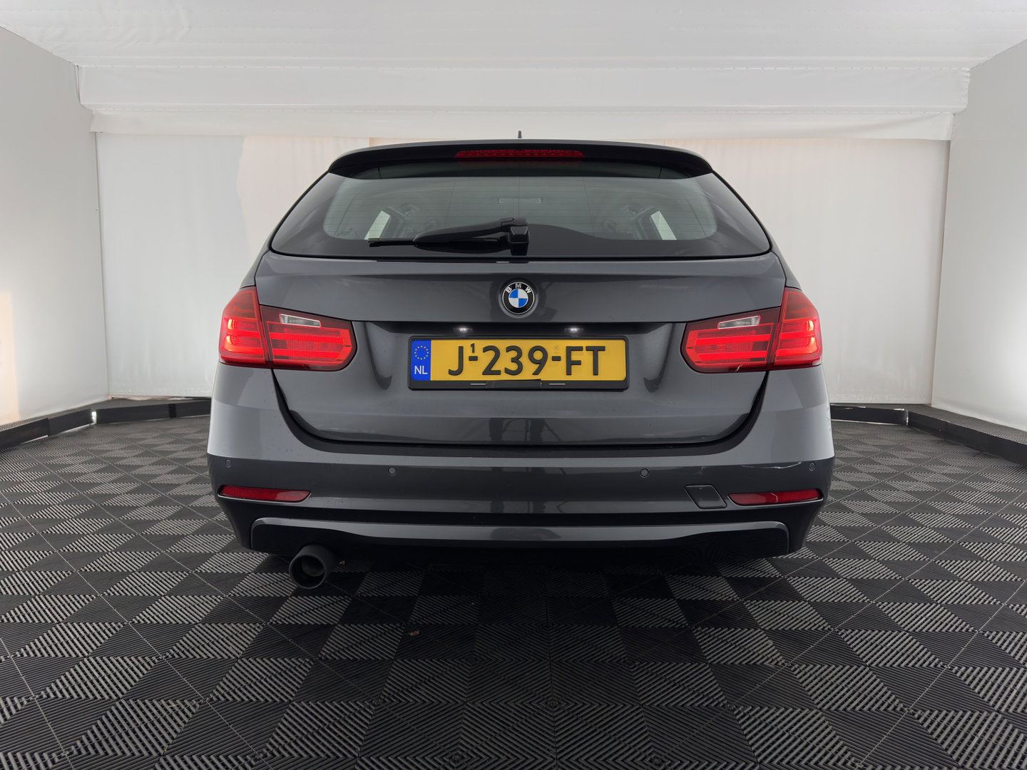 BMW 3 Serie Touring 316d High Executive *FULL-LEATHER | NAVI-FULLMAP | HEATED-COMFORTSEATS | AIRCO | CRUISE | PDC | 17''ALU*