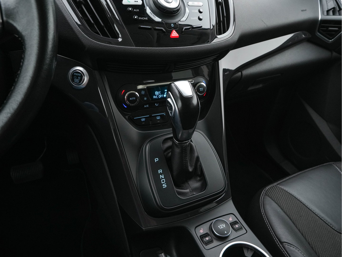 Ford Kuga 1.5 Titanium AWD Aut.*LEATHER-FABRIC | XENON | SONY-AUDIO | BLINDSPOT | KEYLESS | NAVI-FULLMAP | CAMERA | HEATED-SPORTSEATS | ECC | LANE-ASSIST | PDC | CRUISE | TOWBAR | PRIVACYGLASS | REMUS-EXHAUST | 19''ALU