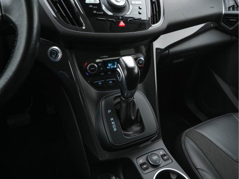 Ford Kuga 1.5 Titanium AWD Aut.*LEATHER-FABRIC | XENON | SONY-AUDIO | BLINDSPOT | KEYLESS | NAVI-FULLMAP | CAMERA | HEATED-SPORTSEATS | ECC | LANE-ASSIST | PDC | CRUISE | TOWBAR | PRIVACYGLASS | REMUS-EXHAUST | 19''ALU