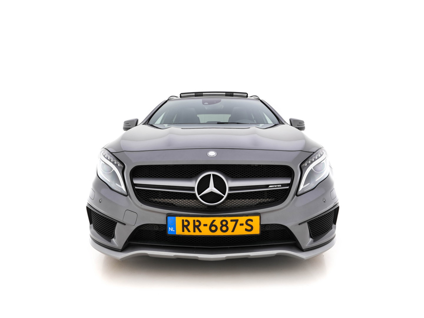 Mercedes-Benz GLA AMG 45 4MATIC *PANO | XENON | LEATHER-ALCANTARA | MEMORY-PACK | HARMAN/KARDON-AUDIO | KEYLESS |  CAMERA | SPORT-SEATS | HEATED-SEATS | NAVI-FULLMAP | SHIFT-PADDLES  | ECC | PDC | CRUISE | 20''ALU*