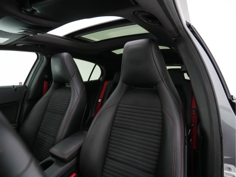 Mercedes-Benz GLA AMG 45 4MATIC *PANO | XENON | LEATHER-ALCANTARA | MEMORY-PACK | HARMAN/KARDON-AUDIO | KEYLESS |  CAMERA | SPORT-SEATS | HEATED-SEATS | NAVI-FULLMAP | SHIFT-PADDLES  | ECC | PDC | CRUISE | 20''ALU*