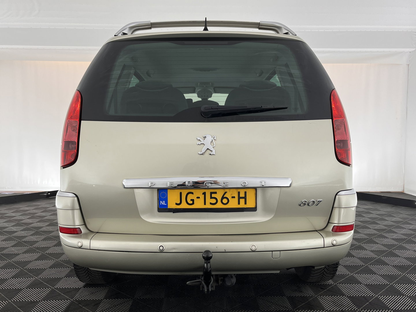 Peugeot 807 2.0 HDiF ST [ 7-Pers. ] Aut. *NAVI-FULLMAP | XENON | VELOURS-COMFORT-SEATS | HEATED-SEATS | ECC | PDC | CRUISE | TOWBAR | 16''ALU*