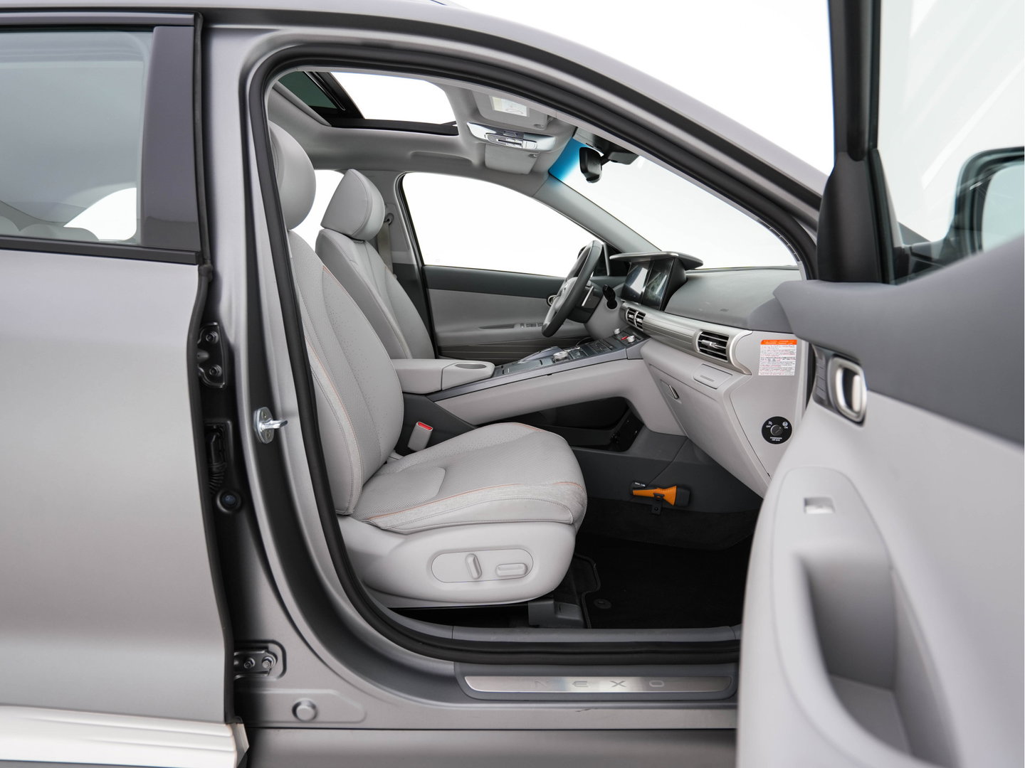 Hyundai NEXO FCEV Plus Pack [ HYDROGENIUM ] (INCL-BTW) Aut. *PANO | LEATHER | NAVI-FULLMP | ADAPTIVE-CRUISE |  FULL-LED | KEYLESS | DAB |  KRELL-AUDIO | WIDE-COCKPIT | TOPVIEW | SHIFTPADDLES | COMFORTSEATS |  19"ALU*