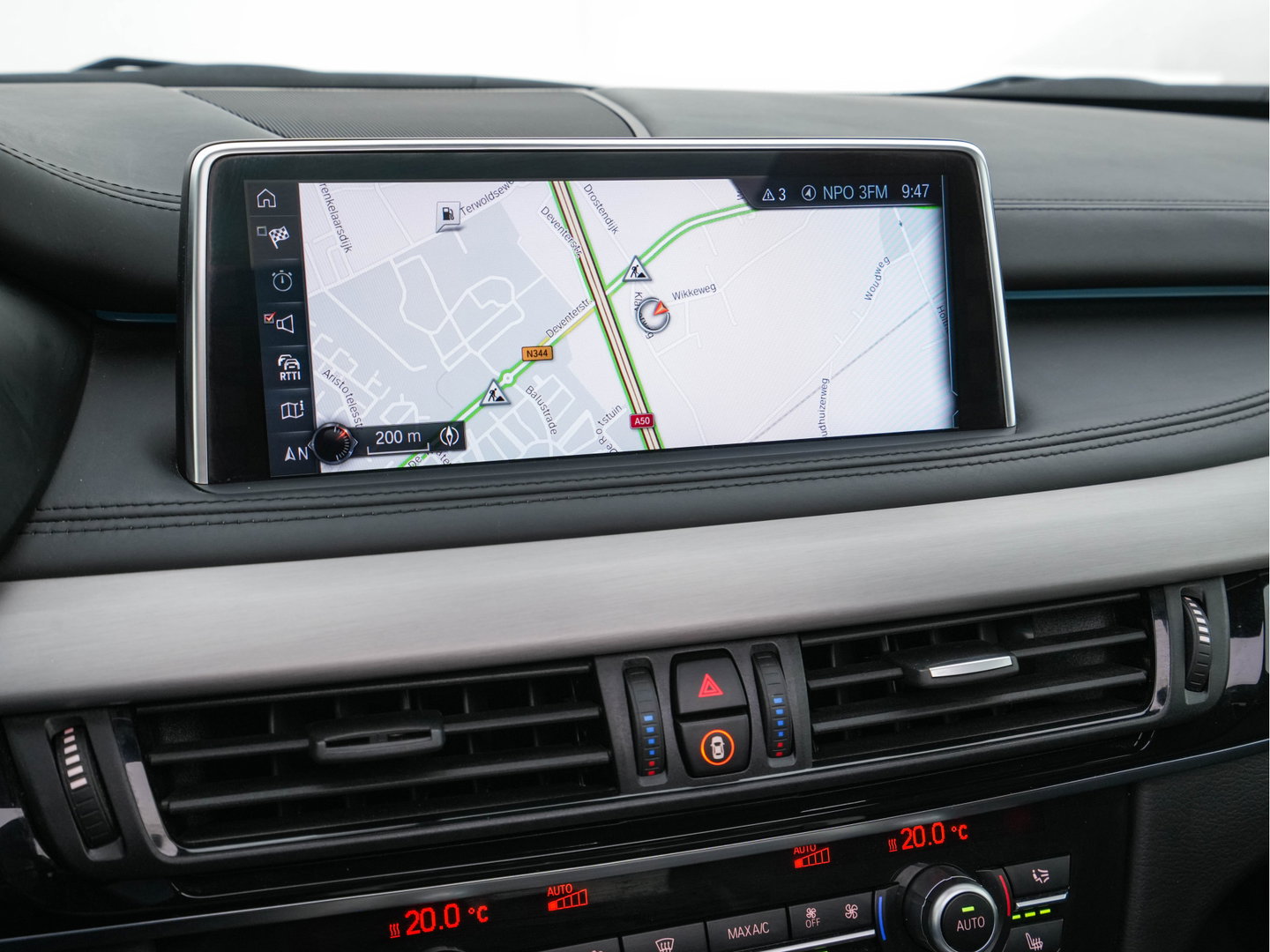 BMW X5 xDrive30d M-Sportpack High Executive Aut. *PANO | LEATHER | FULL-LED | HARMAN/KARDON | HEAD-UP | MEMORY-PACK | DIGI-COCKPIT | KEYLESS | CAMERA | NAVI-FULLMAP | AMBIENTLIGHT | HEATED-COMFORTSEATS | SHIFT-PADDLES | 20"ALU*