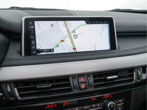 BMW X5 xDrive30d M-Sportpack High Executive Aut. *PANO | LEATHER | FULL-LED | HARMAN/KARDON | HEAD-UP | MEMORY-PACK | DIGI-COCKPIT | KEYLESS | CAMERA | NAVI-FULLMAP | AMBIENTLIGHT | HEATED-COMFORTSEATS | SHIFT-PADDLES | 20"ALU*